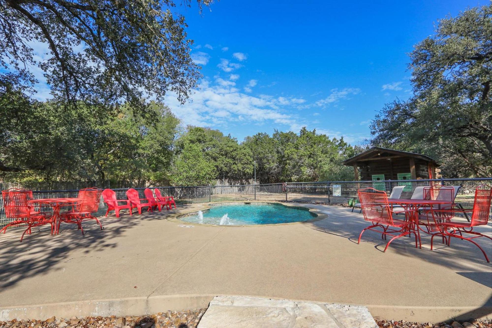 Wimberley Log Cabins Resort And Suites- Unit 3 Ngoại thất bức ảnh